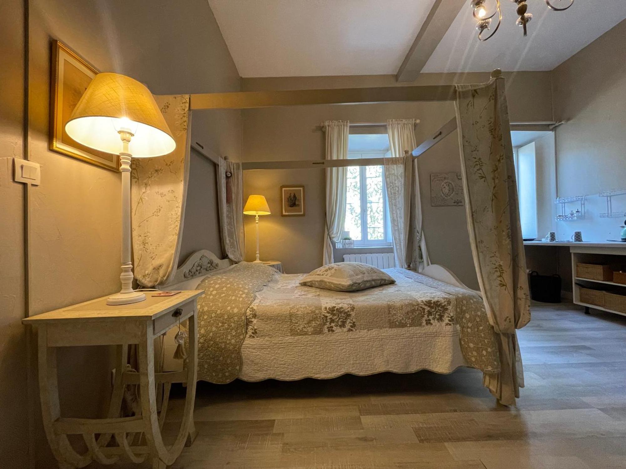 Cote Cite Appartements - Parking Prive - 100M Cite Medievale Carcasona Exterior foto